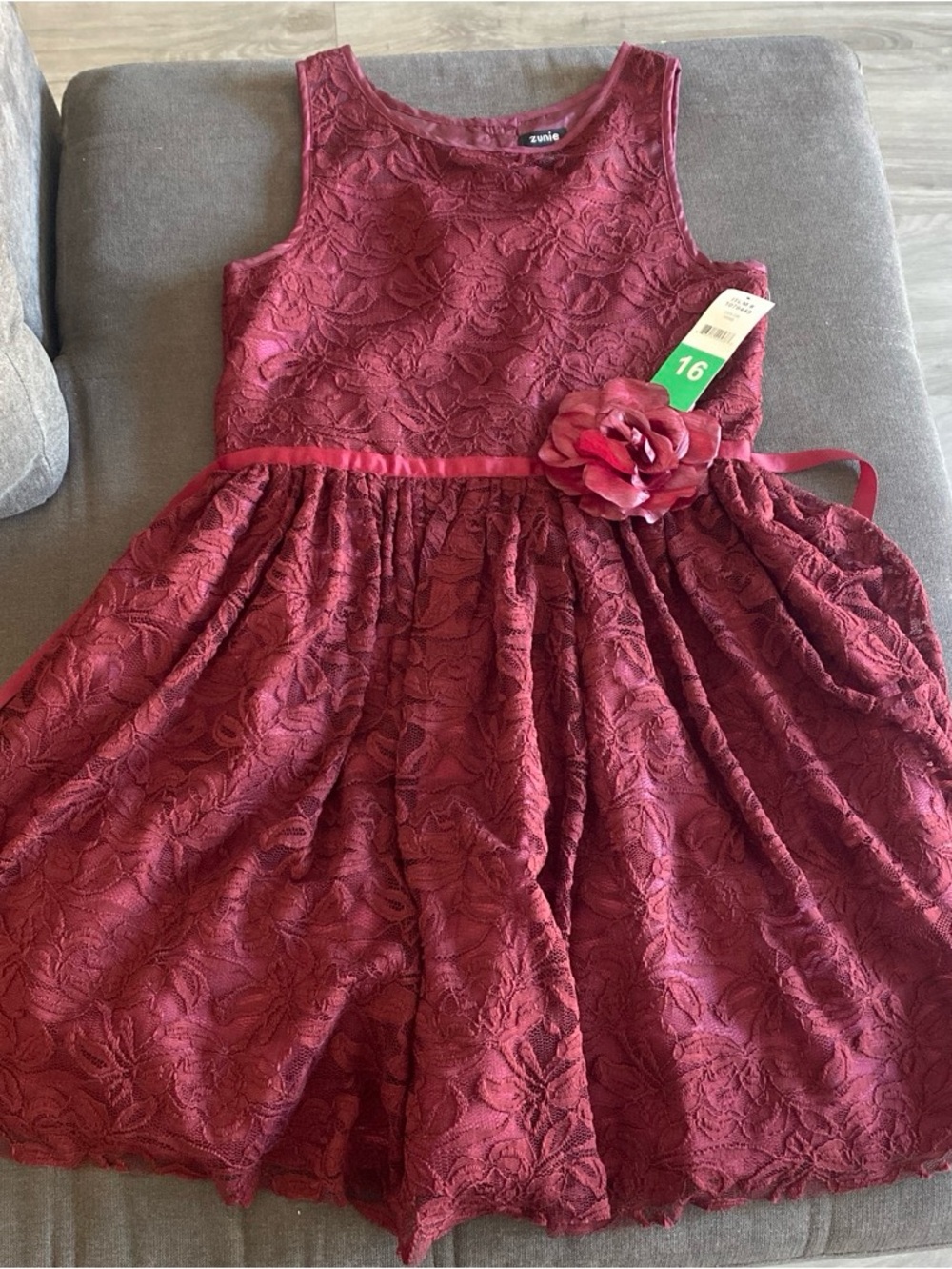 Zunie Burgundy Lace Flower Sash Party Dress